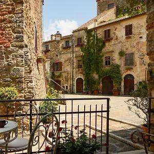 Piazza In Montemerano, The Heart Of Tuscany Montemerano